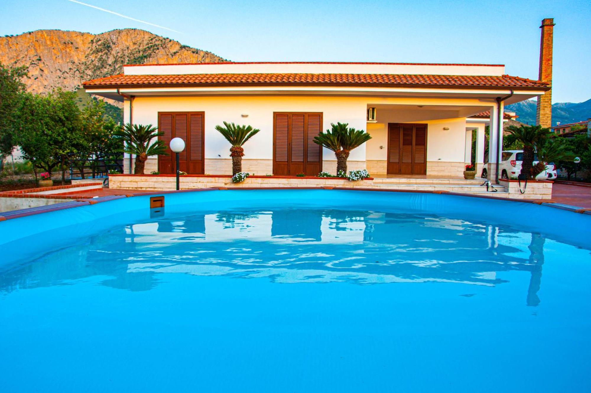 Holiday home Caruso